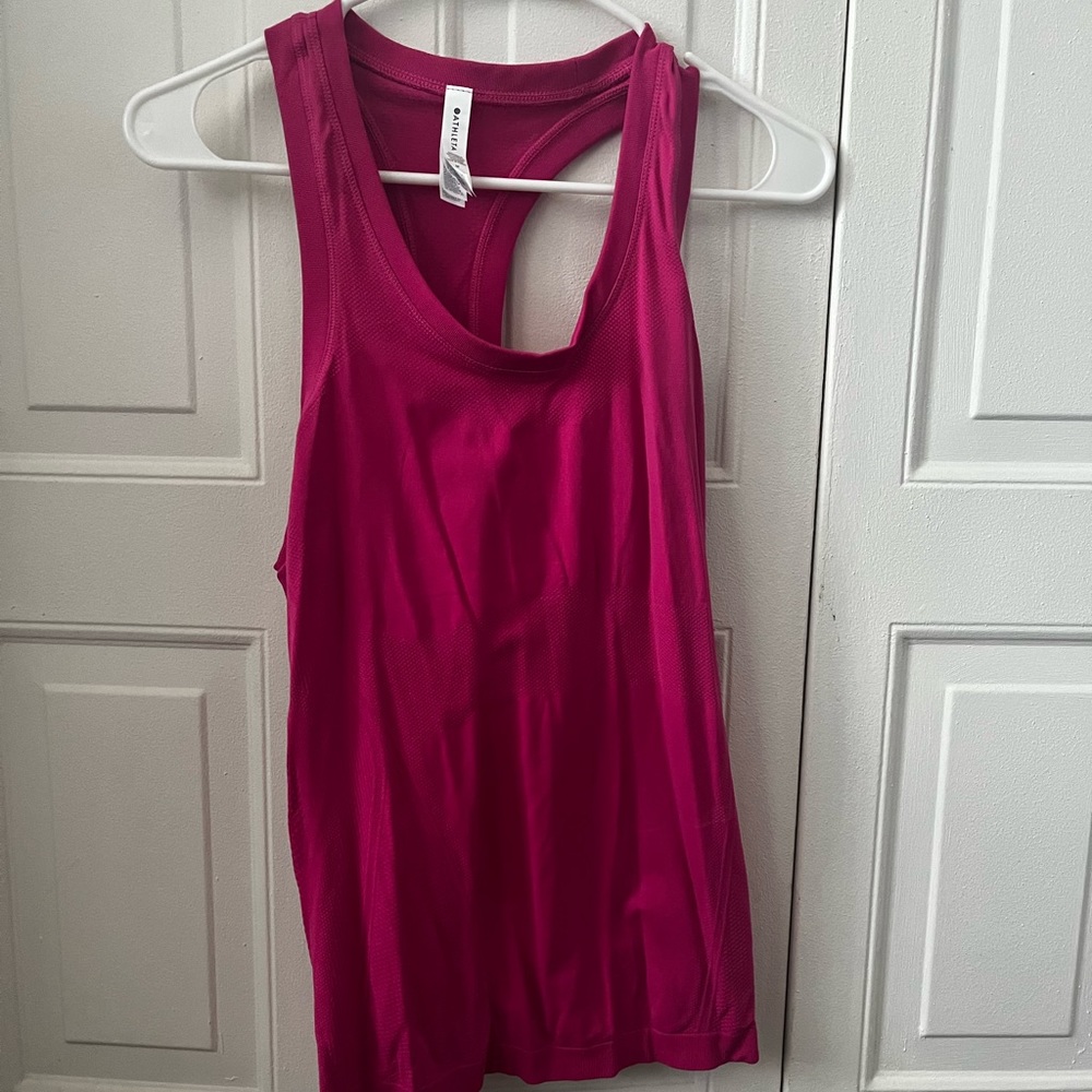 athleta momentum tank size medium
